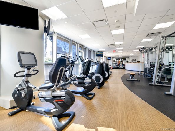 127 Greyrock Place 607, Stamford CT 06901