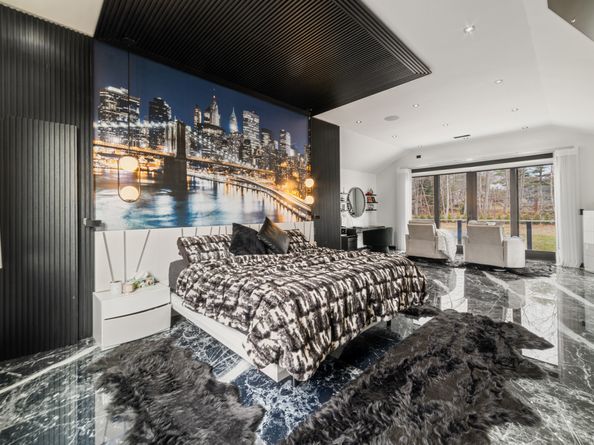 113 Woodbrook Drive, Stamford CT 06907