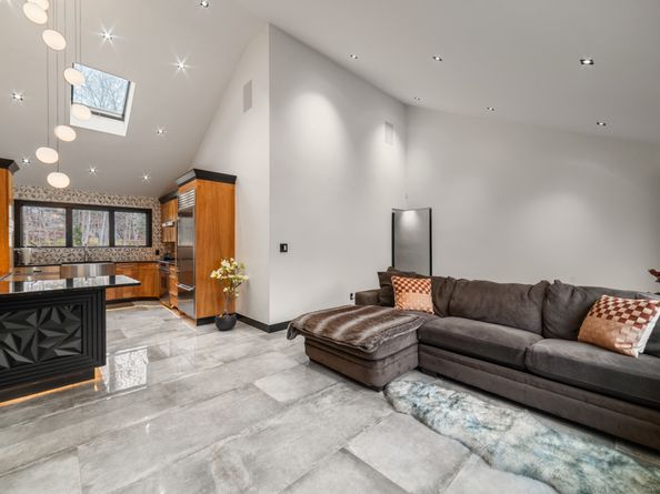 113 Woodbrook Drive, Stamford CT 06907