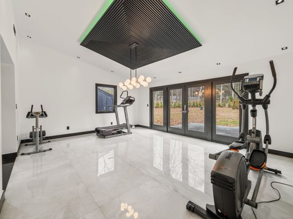 113 Woodbrook Drive, Stamford CT 06907