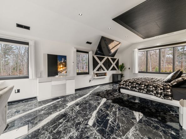 113 Woodbrook Drive, Stamford CT 06907