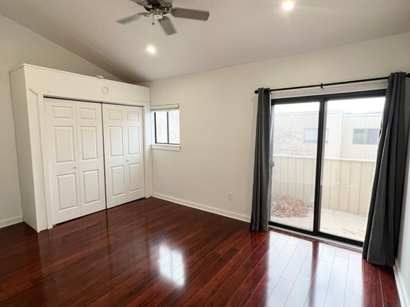 100 Hope Street APT 10, Stamford CT 06906