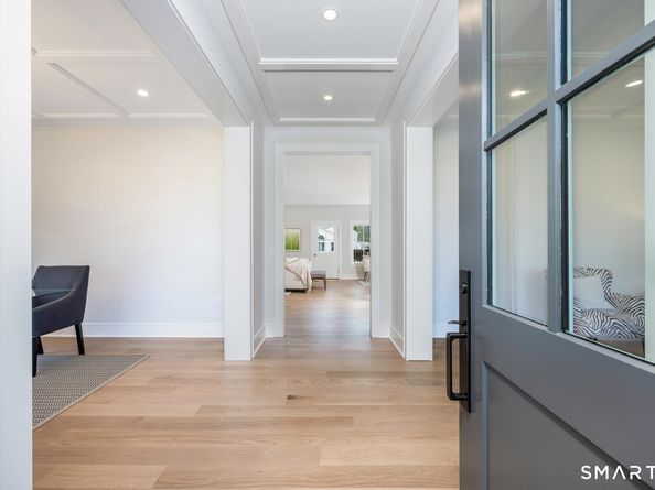 32 Relihan Road, Darien CT 06820