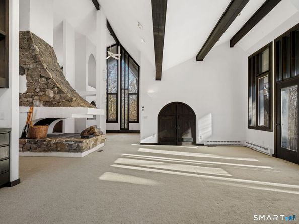 484 Cognewaugh Road, Greenwich CT 06807