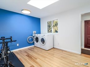 106 E Hunting Ridge Road, Stamford CT 06903