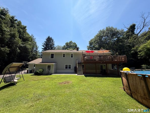 12 Briarwoods Terrace, Trumbull CT 06611