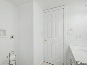 32 Greenlawn Drive, Danbury CT 06810