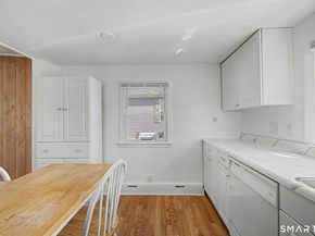 32 Greenlawn Drive, Danbury CT 06810