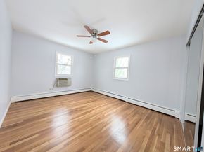 15 Cherry Hill Drive 2A, Bridgeport CT 06606