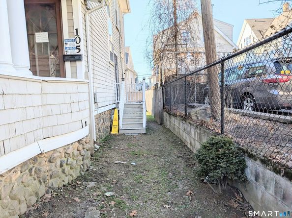 105 Washington Terrace, Bridgeport CT 06604