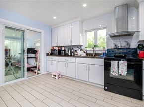 21 Hirsch Road, Stamford CT 06905