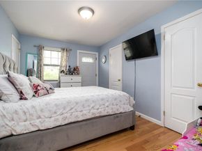 21 Hirsch Road, Stamford CT 06905