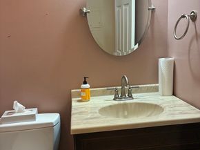 462 Glendale Avenue 11, Bridgeport CT 06606