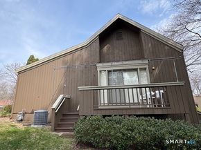 99 Seminole Lane A, Stratford CT 06614