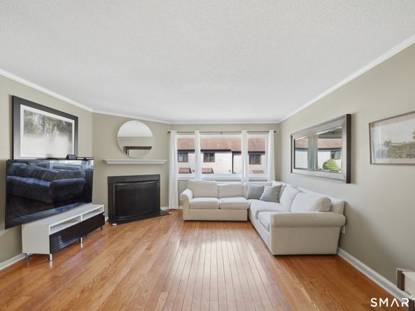 21 Linden Street 12, Norwalk CT 06851