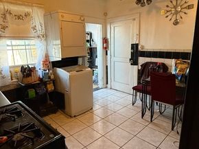 644 Carroll Avenue 5, Bridgeport CT 06607