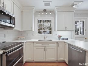 39 McIntosh Road, Stamford CT 06903