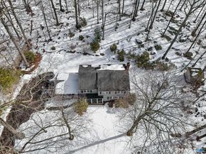 39 McIntosh Road, Stamford CT 06903