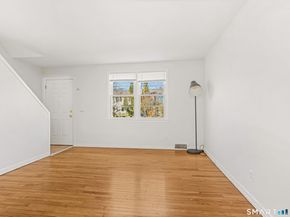 214 Sylvan Knoll Road 214, Stamford CT 06902