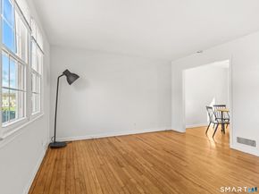 214 Sylvan Knoll Road 214, Stamford CT 06902