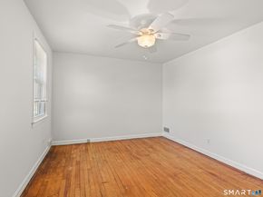 214 Sylvan Knoll Road 214, Stamford CT 06902