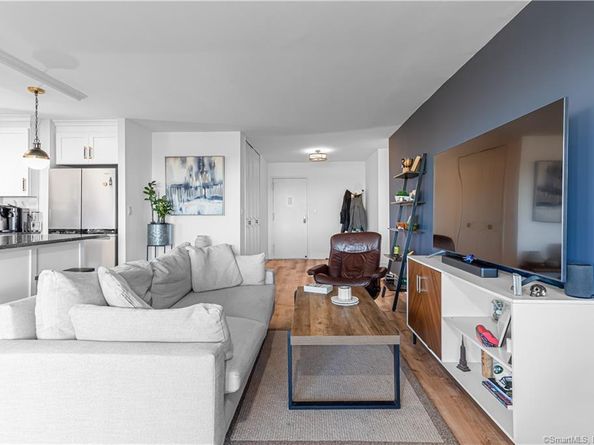 50 Glenbrook Road APT 16F, Stamford CT 06902