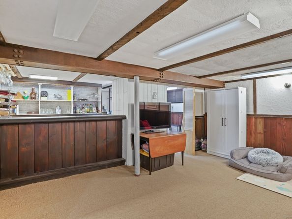 8 Gillies Lane, Norwalk CT 06854