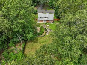 8 Gillies Lane, Norwalk CT 06854