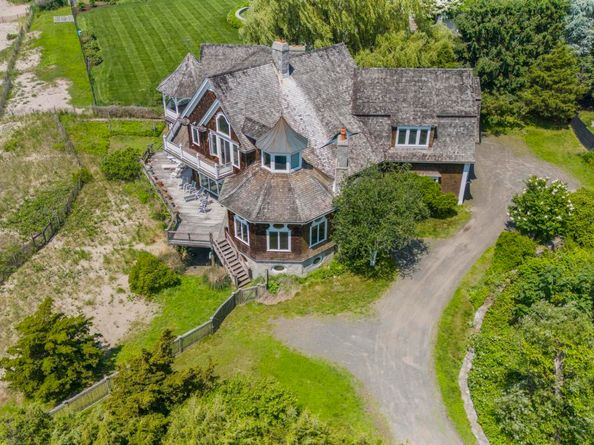 1410 S Pine Creek Road, Fairfield CT 06824