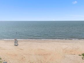1410 S Pine Creek Road, Fairfield CT 06824