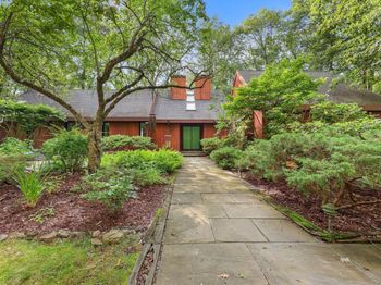 22 Blackberry Drive E