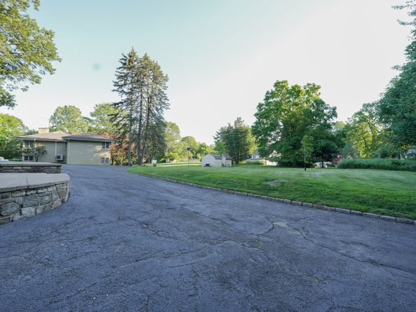 45 Frenchtown Road, Trumbull CT 06611