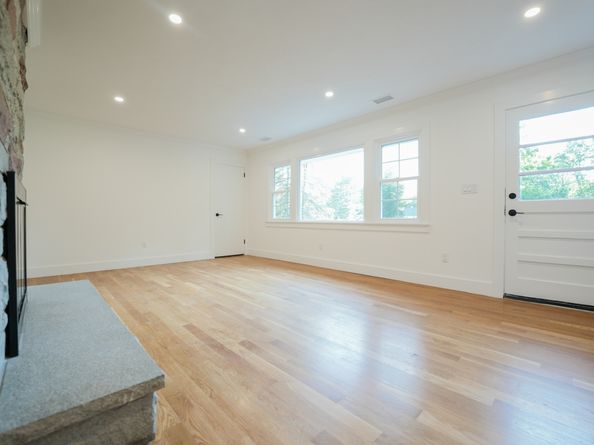 45 Frenchtown Road, Trumbull CT 06611