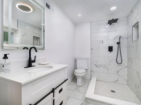 207 Hillcrest Road, Bridgeport CT 06606