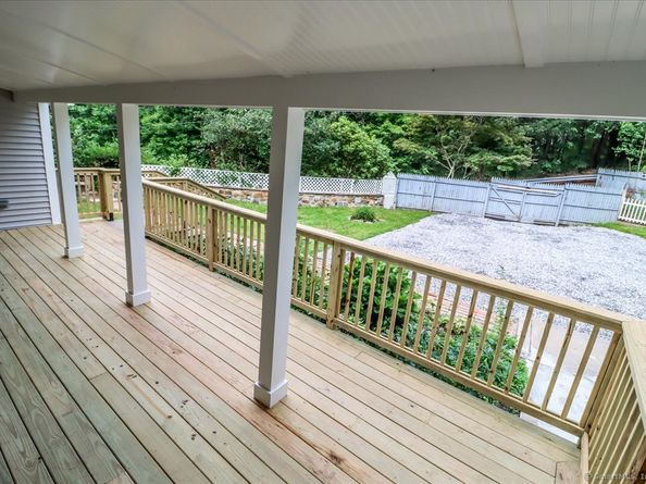 3 Brookside Trail, Monroe CT 06468
