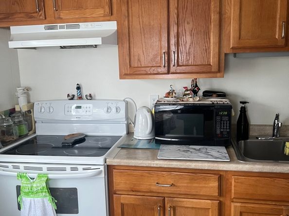 16 Springside Avenue, Danbury CT 06810