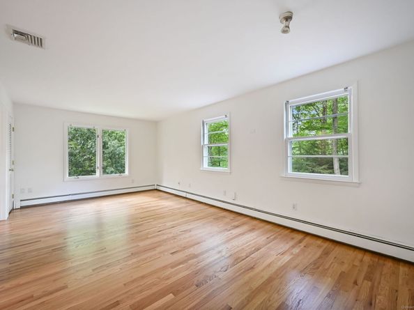391 Sawmill Road, Stamford CT 06903