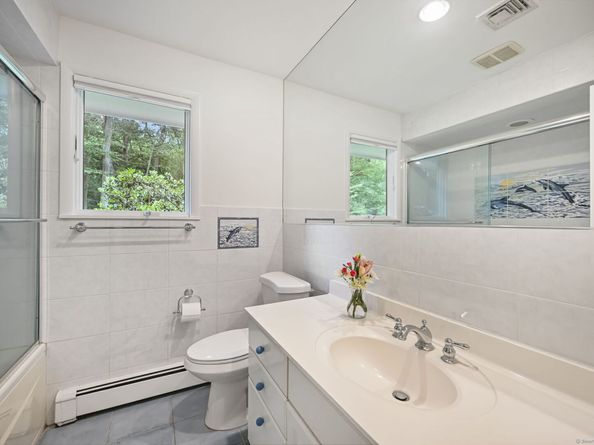 391 Sawmill Road, Stamford CT 06903