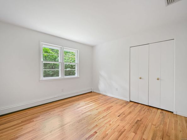 391 Sawmill Road, Stamford CT 06903