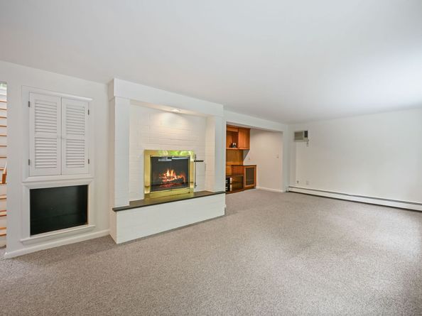 391 Sawmill Road, Stamford CT 06903