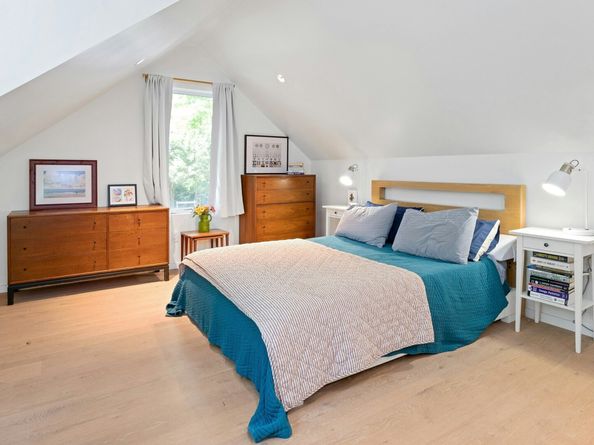 22 Huckleberry Lane, Weston CT 06883