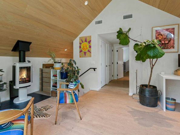 22 Huckleberry Lane, Weston CT 06883