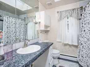17 Grays Farm Road, Weston CT 06883