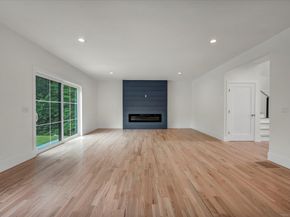 26 Wabuda Place, Shelton CT 06484