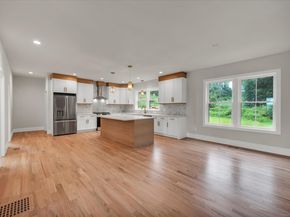 26 Wabuda Place, Shelton CT 06484