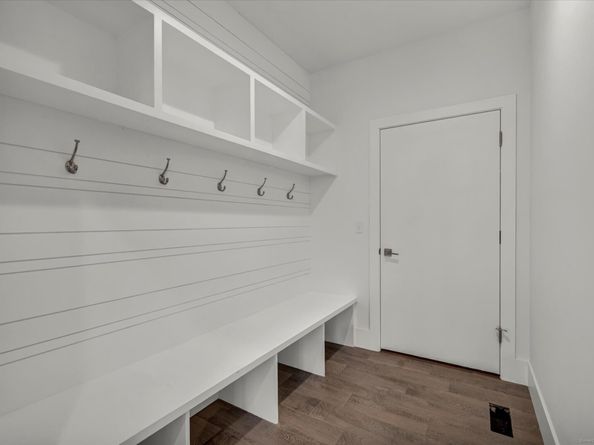 26 Wabuda Place, Shelton CT 06484
