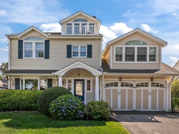 6 Tonetta Circle, Norwalk CT 06855