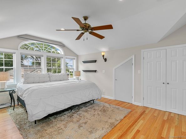6 Tonetta Circle, Norwalk CT 06855