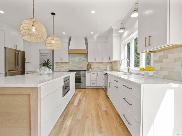 72 Lloyd Drive, Fairfield CT 06825