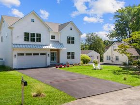 72 Lloyd Drive, Fairfield CT 06825